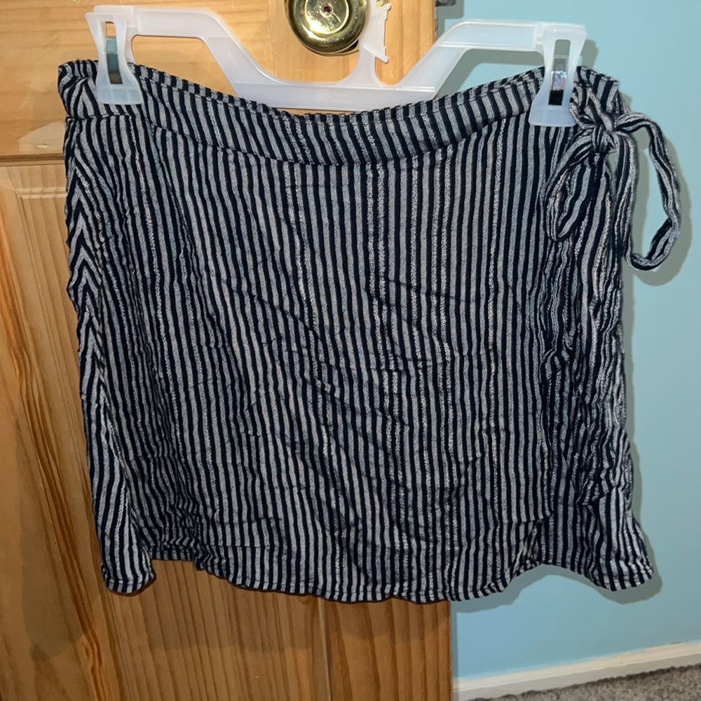 american eagle wrap skirt